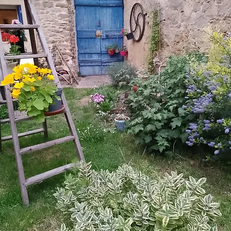 Maison Isivier Couette-café Magrie