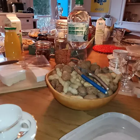 Maison Isivier Couette-café *